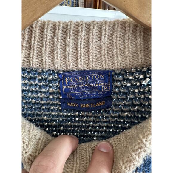 Vintage 1960s Pendleton Wool Sweater Medium - Picture 6 of 6
